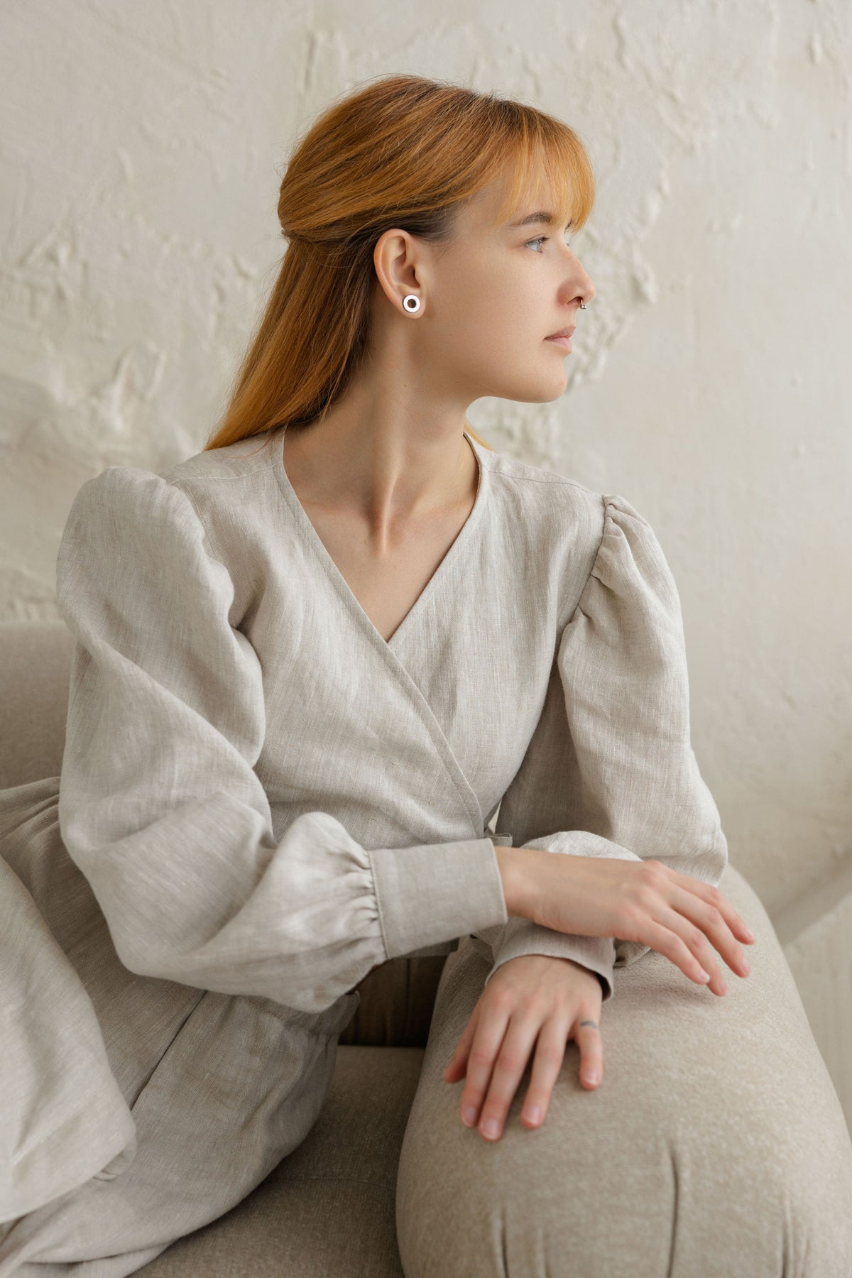 linen women blouse with puff sleeves