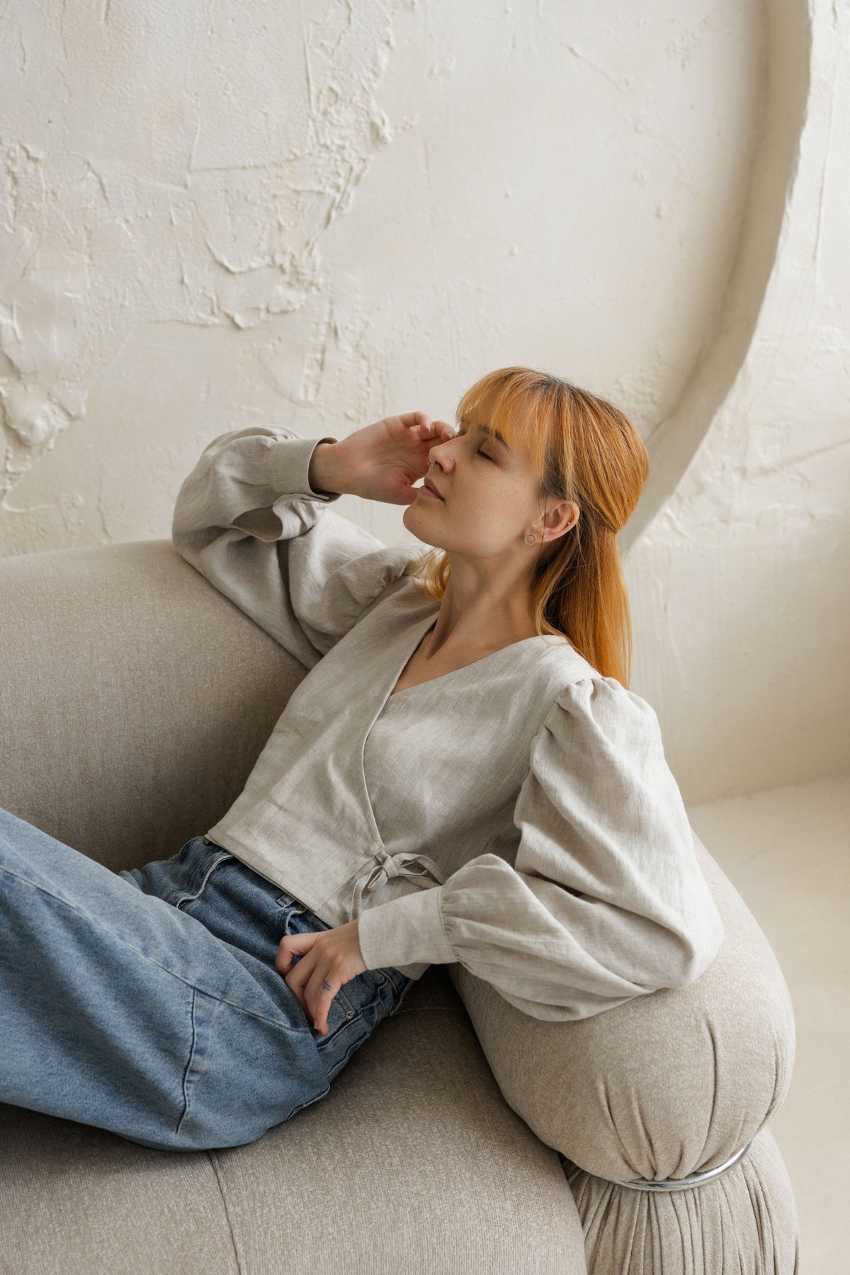 linen women blouse with puff sleeves