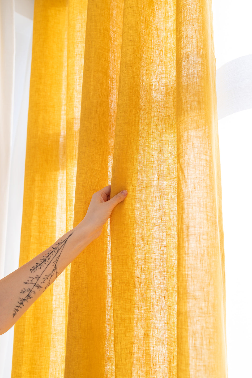 linen curtain with grommets