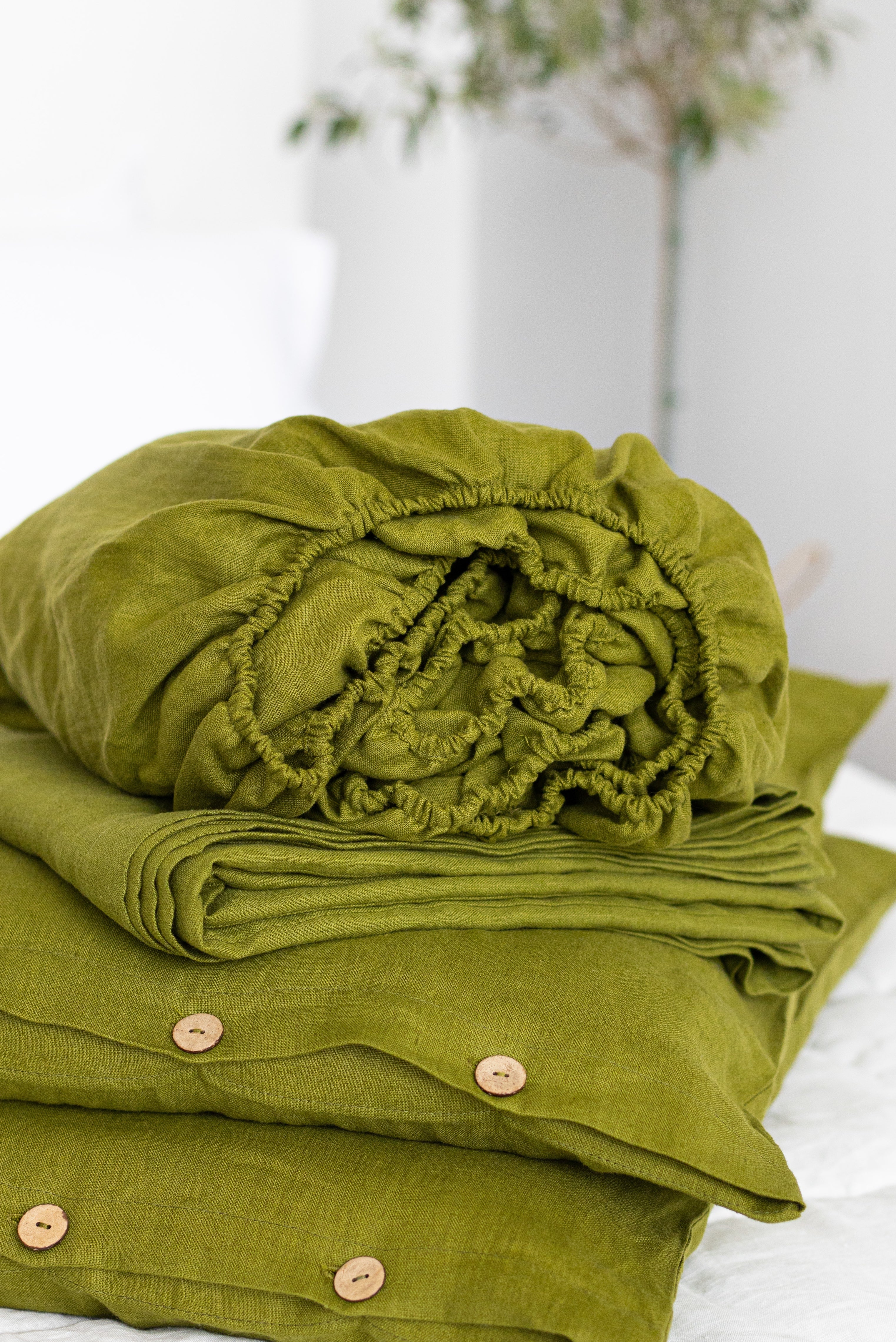 moss green linen fitted sheet