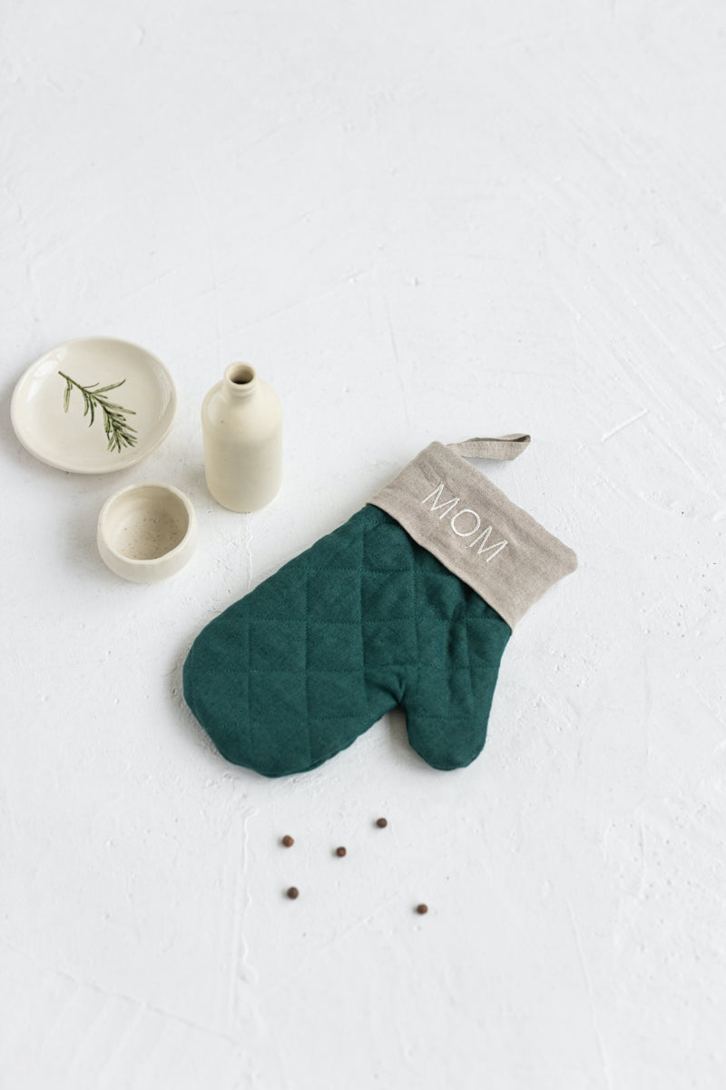 personalized oven mitt