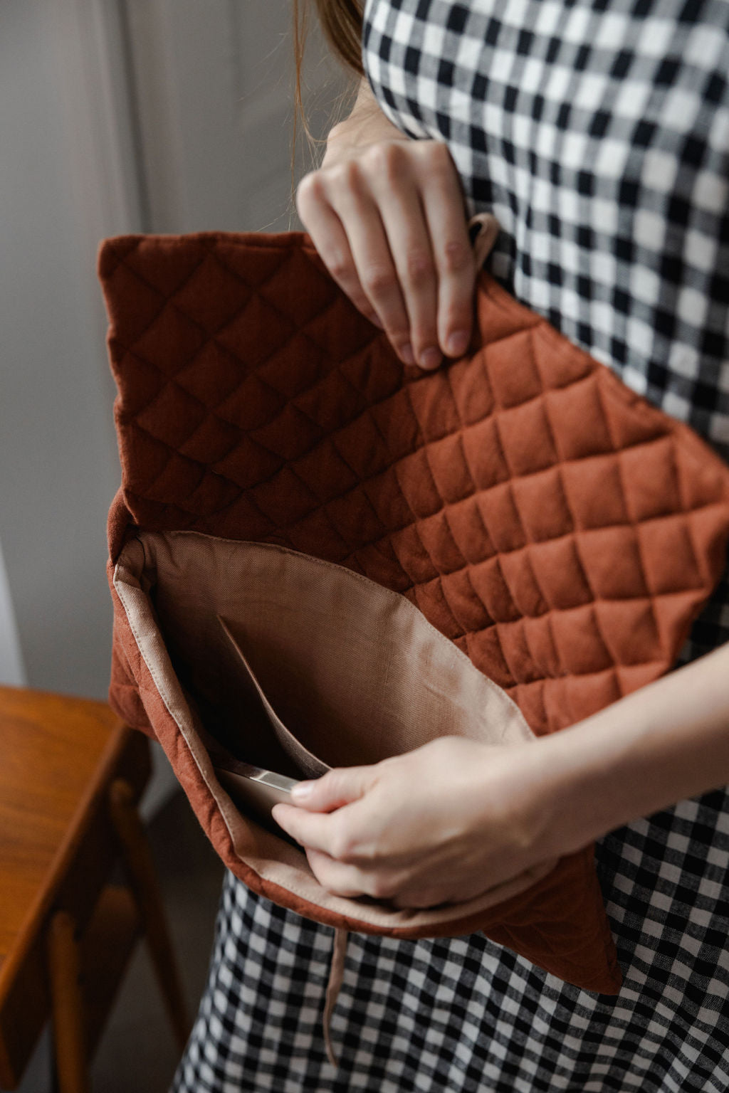 Quilted Linen Baguette Handbag