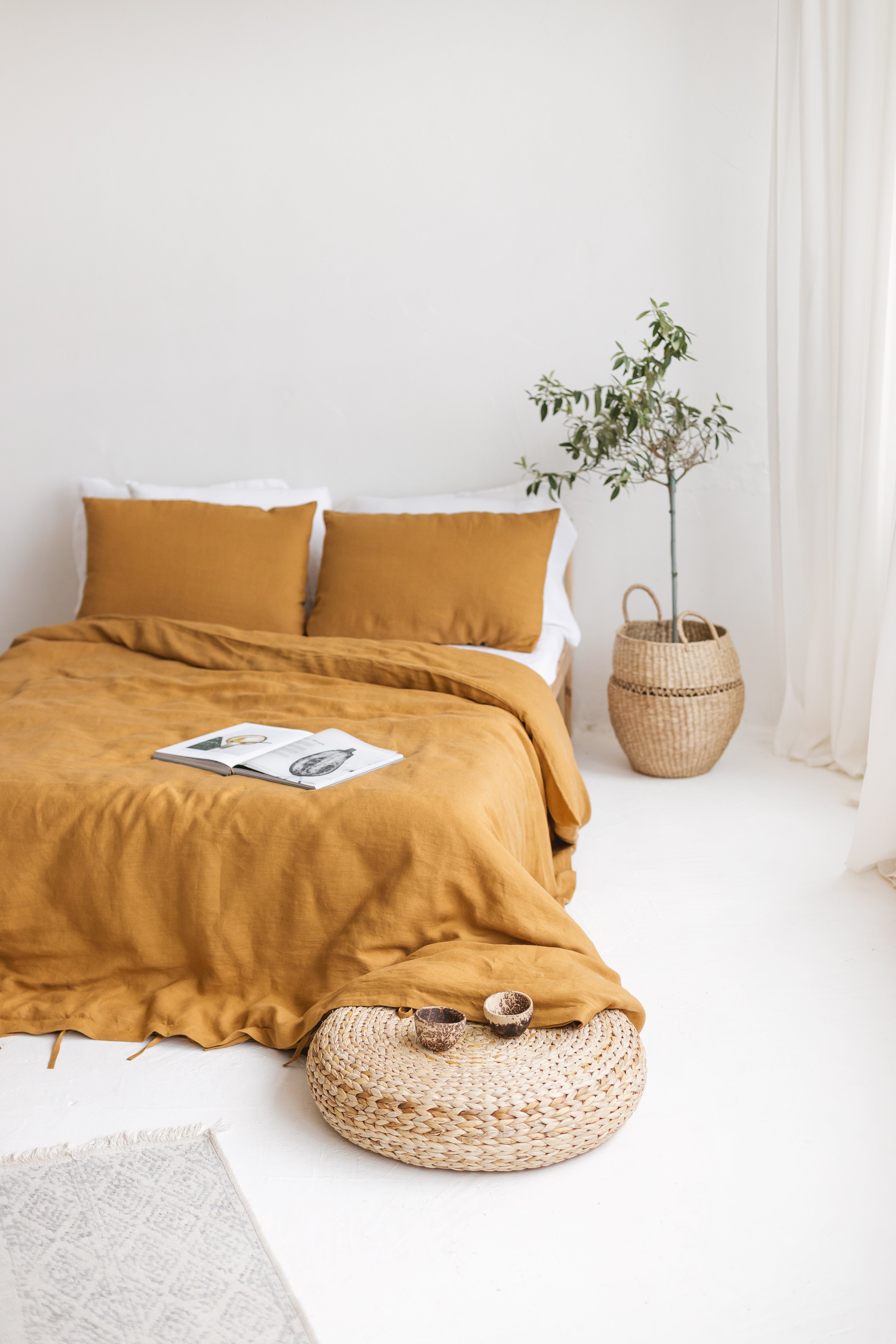 Amber Linen Bedding Set
