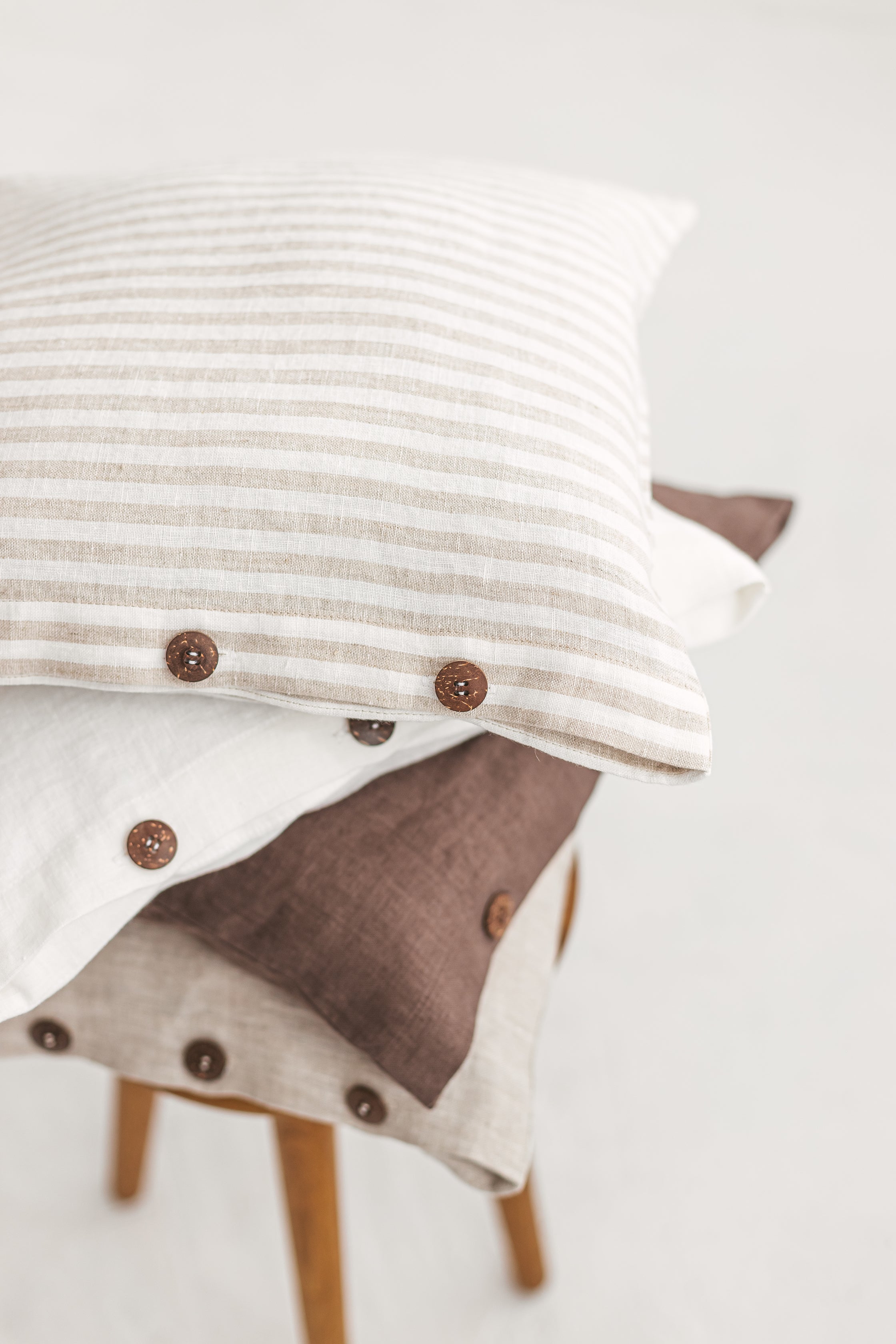 linen pillowcase with buttons