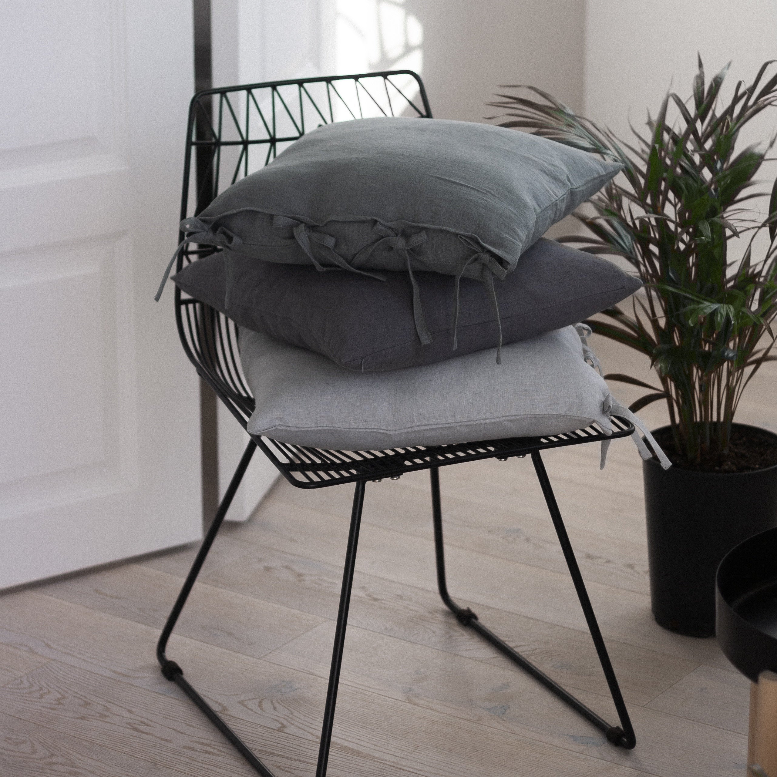 Rusty Linen Pillow Case With Ties