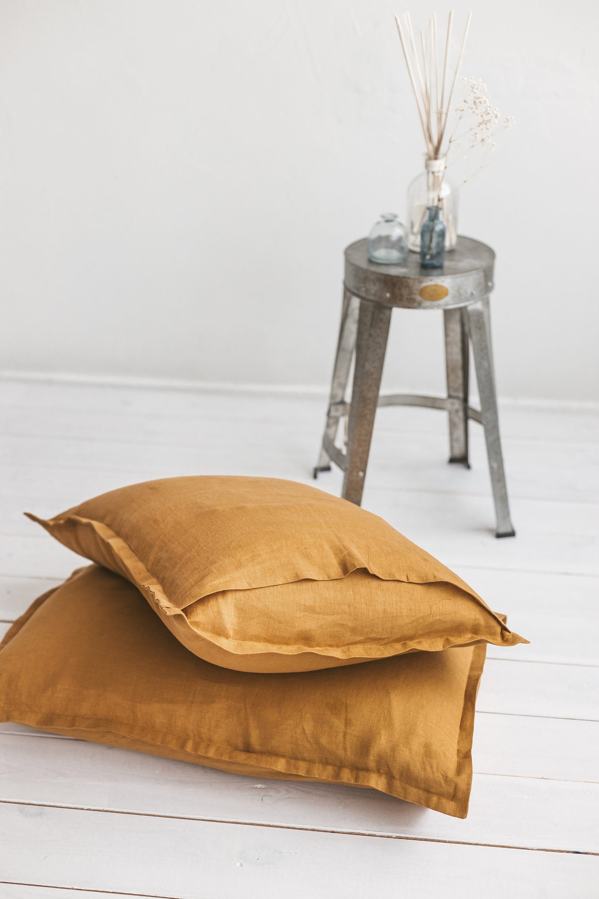 Amber Flanged Linen Pillow Case