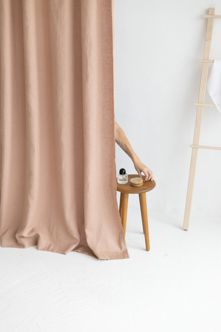 Why linen fabric is the perfect choice for your shower curtains?