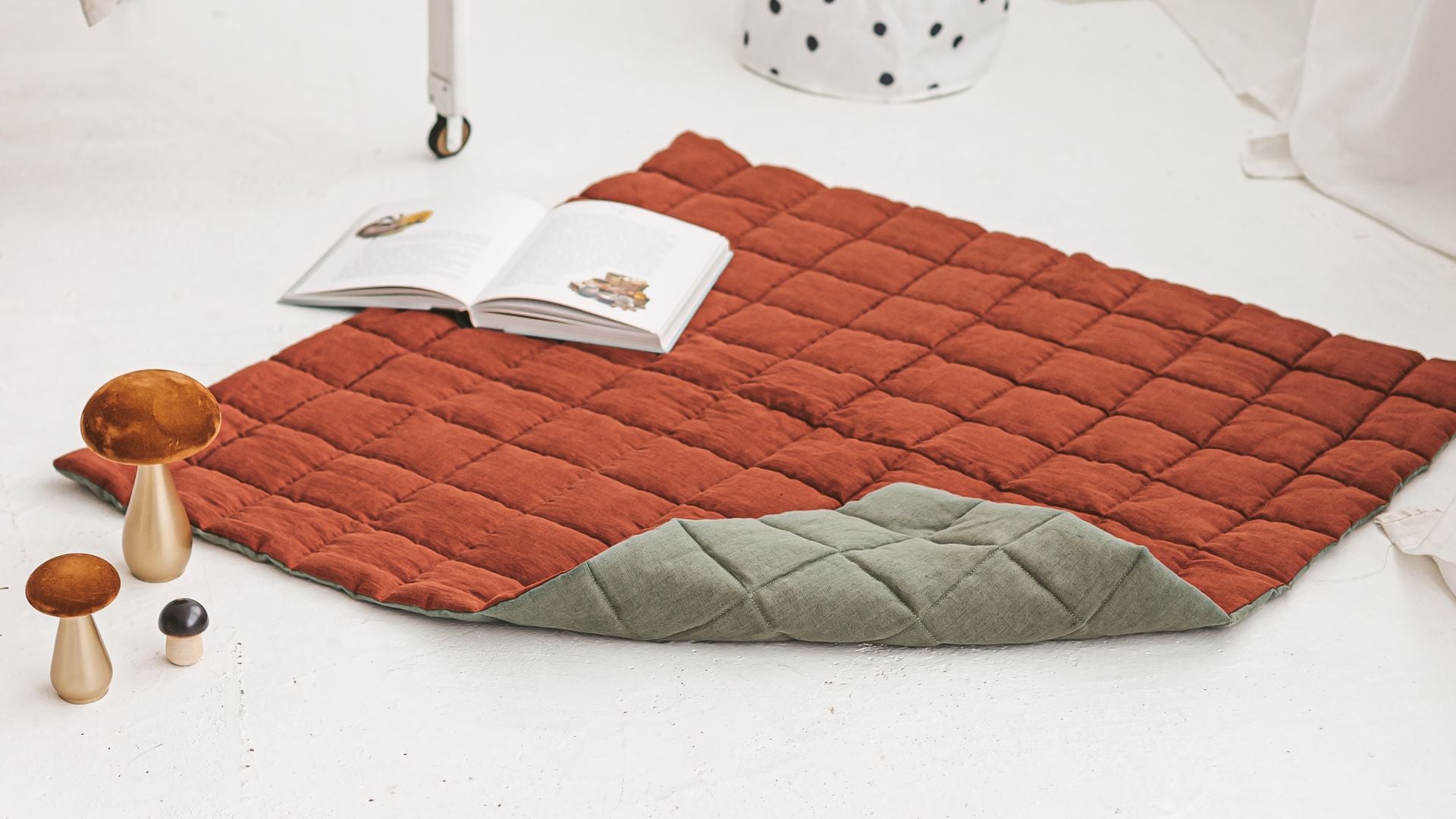 Linen Kids Play Mats