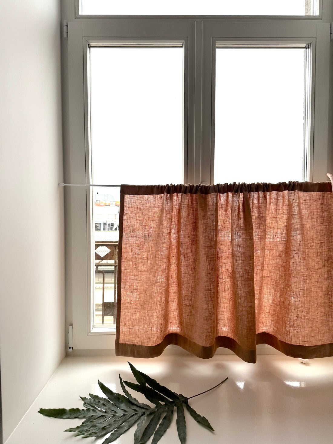 linen cafe curtain