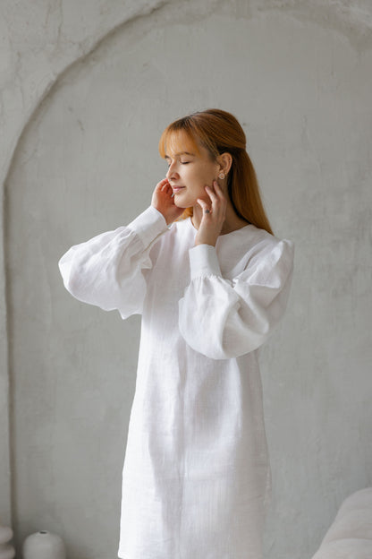 white linen dress with puff sleeves