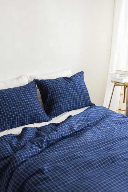 navy blue linen bedding