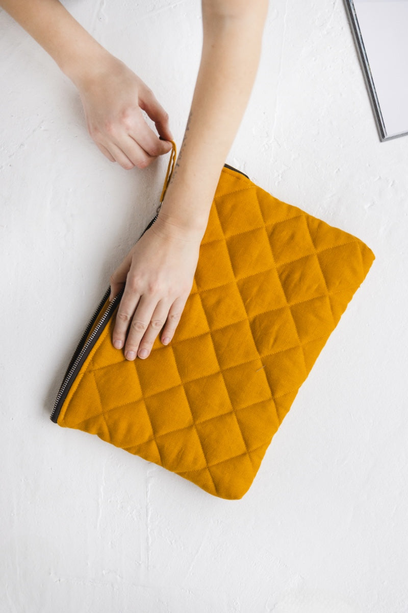 linen computer case