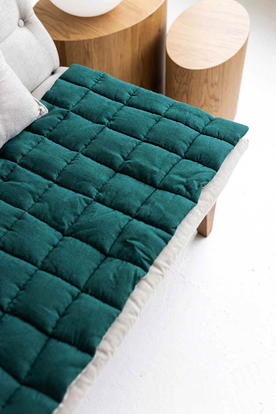 Two-sided Emerald Linen Couch Mat