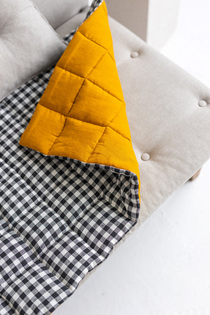 Two-sided Mustard Linen Couch Mat