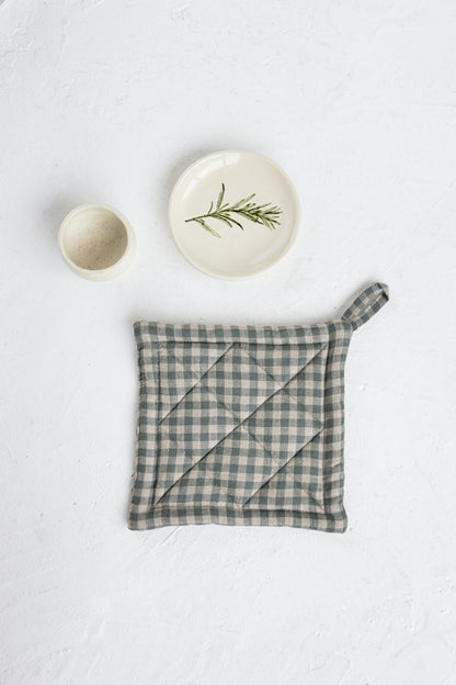 linen oven mitt and linen pot holder