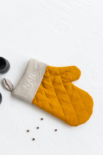 personalized oven mitt
