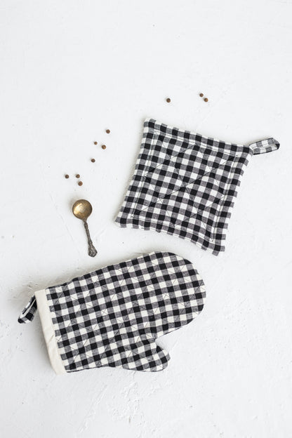black gingham linen oven mitt and linen pot holder