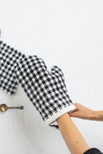 black gingham linen oven mitt and linen pot holder