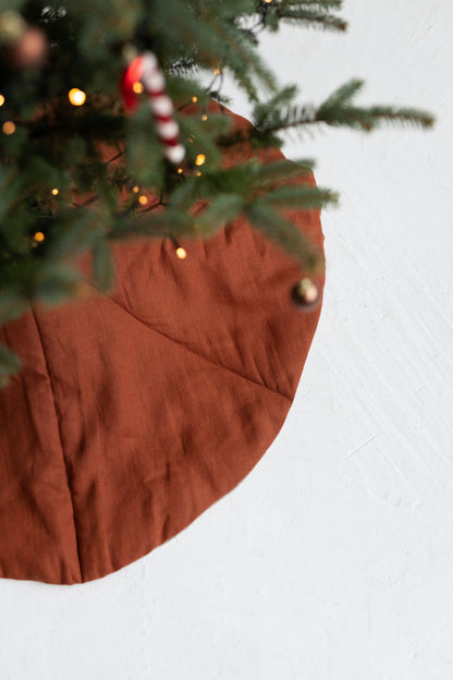 linen Christmas tree skirt