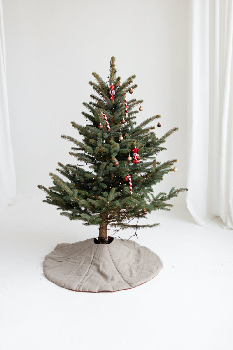 linen Christmas tree skirt