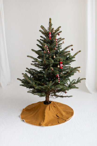 linen Christmas tree skirt