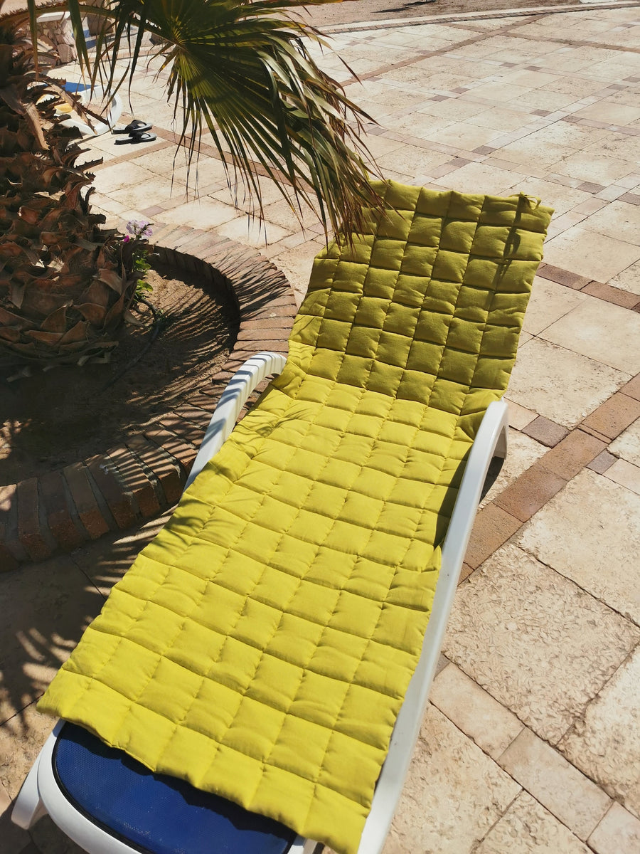 portable linen beach mat