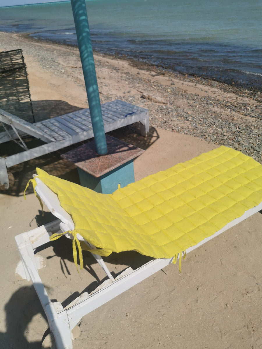 portable linen beach mat