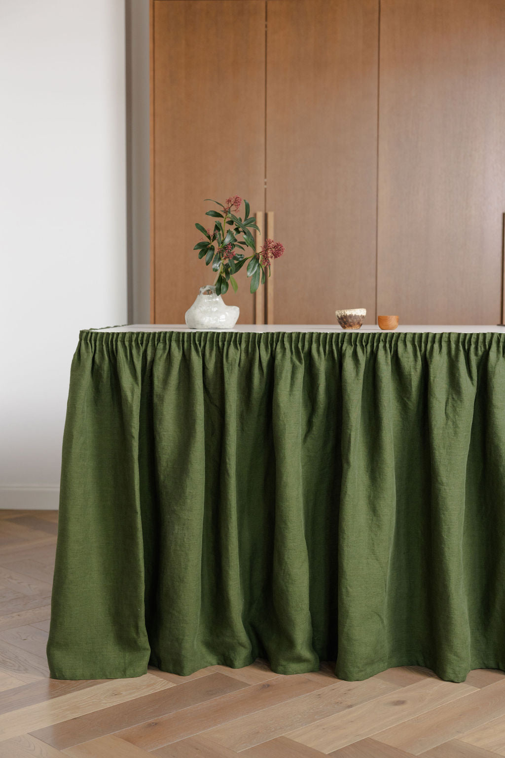 linen sink skirt with velcro