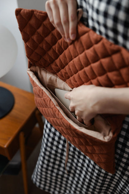 Quilted Linen Baguette Handbag