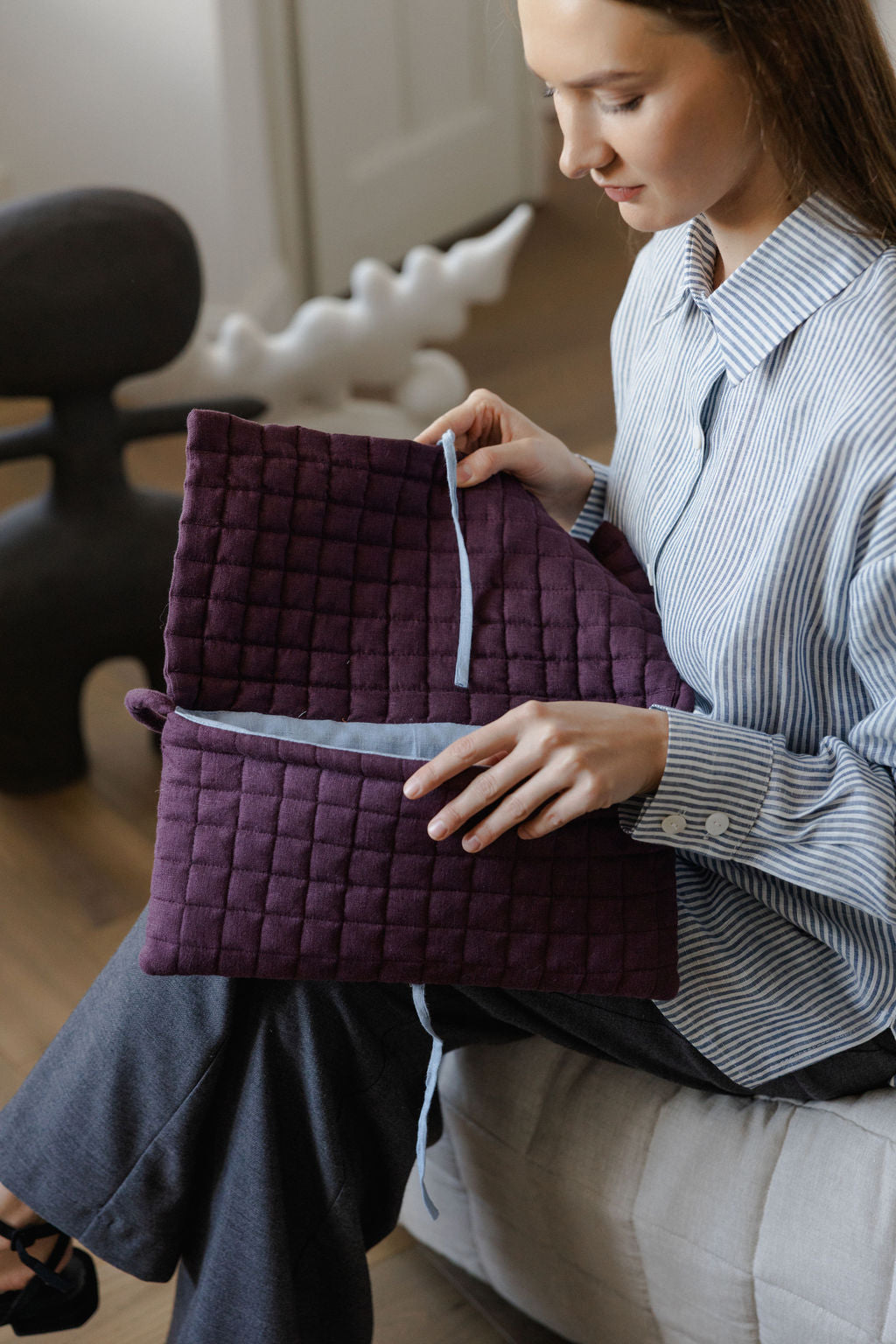 Linen Quilted Baguette Shoulder Bag