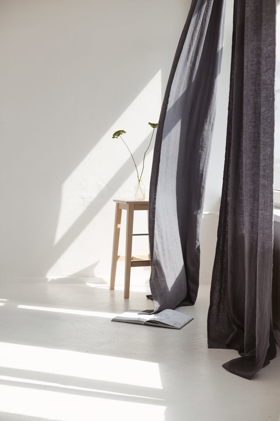 linen curtain with tabs