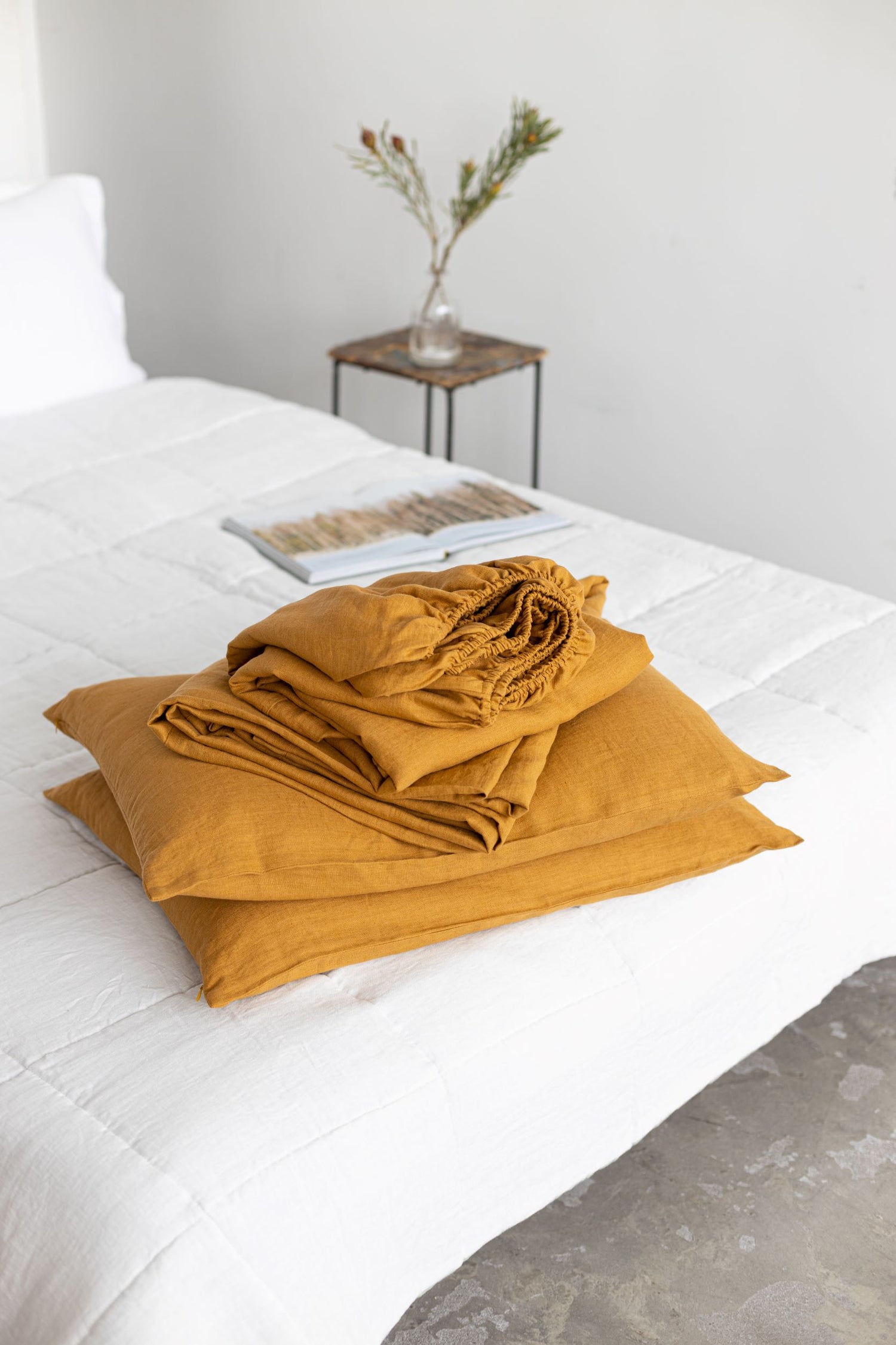 Amber Linen Sheets Set