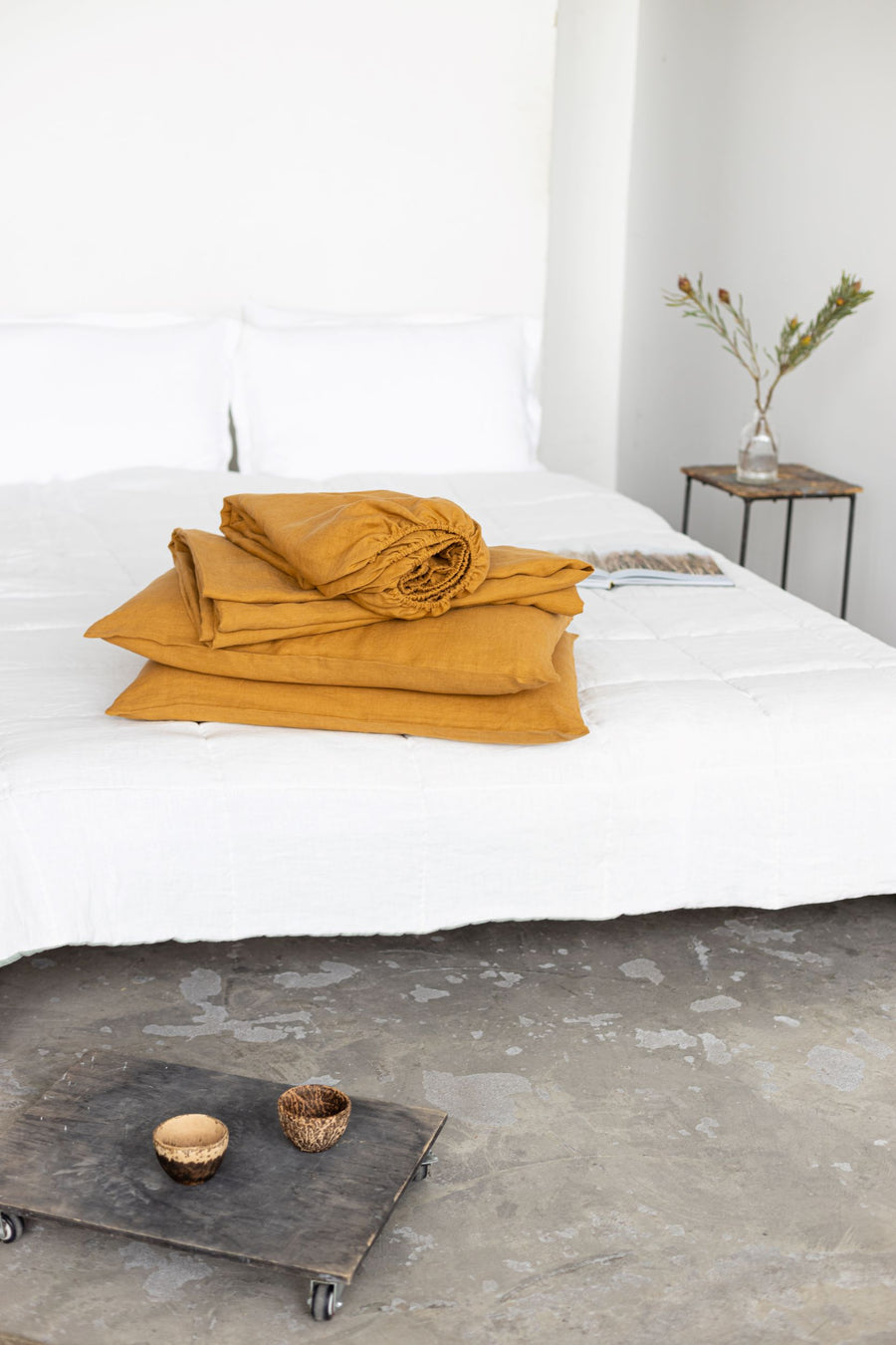 Set Of Fitted Sheet, Flat Sheet And 2 Pillowcases in Amber