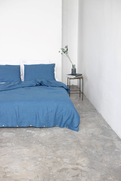 Blue linen duvet cover with buttons