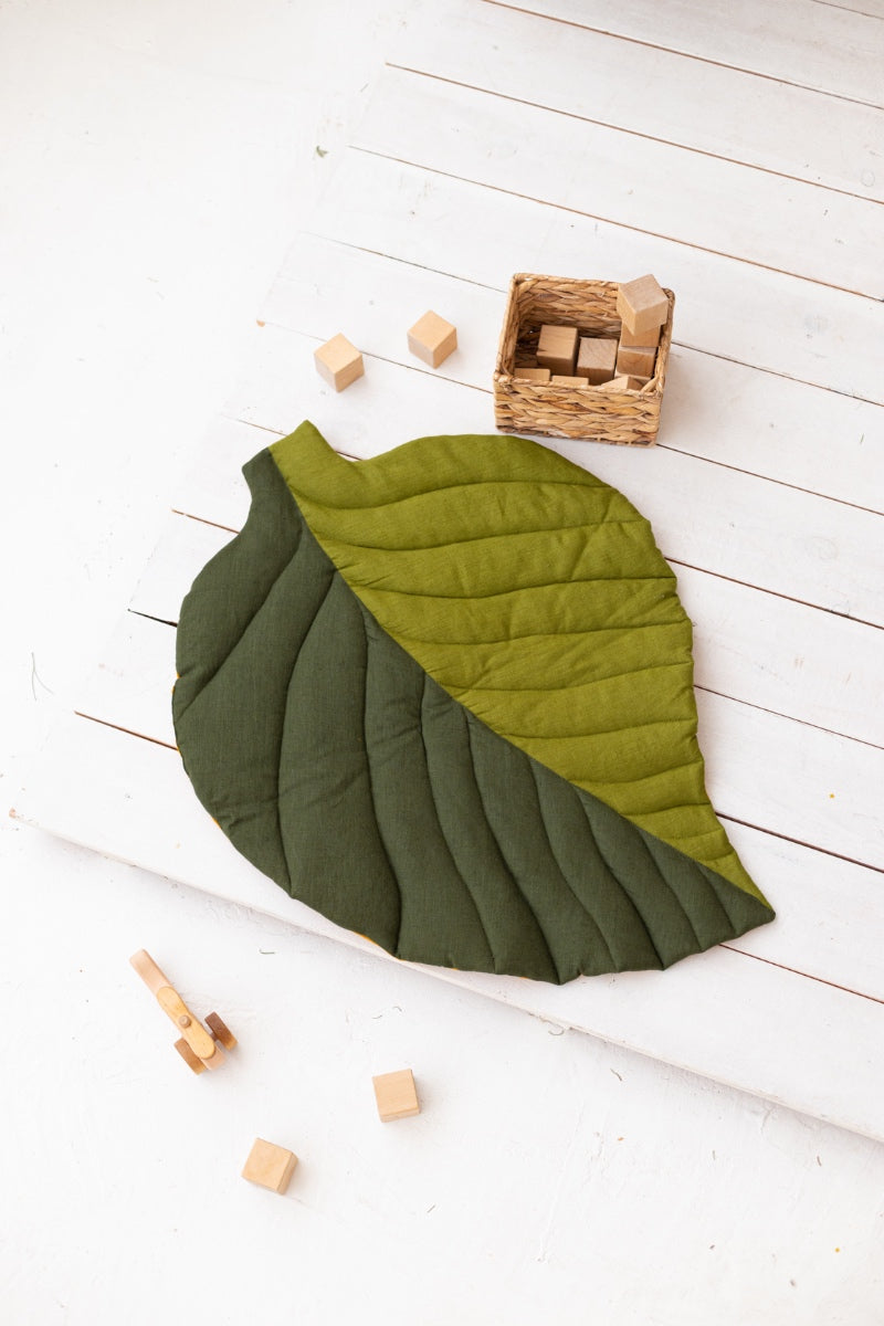 leaf playmat