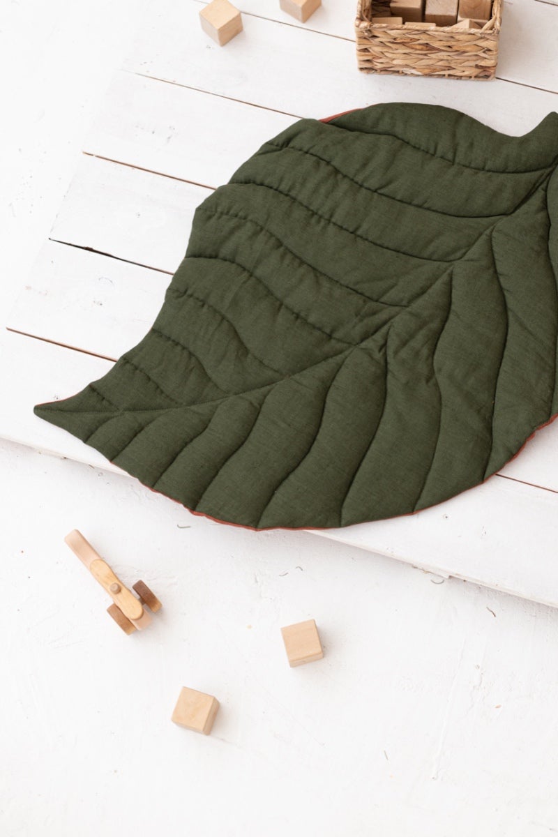 linen leaf play mat