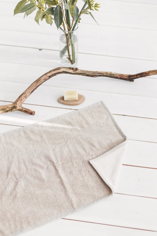 linen bath mat