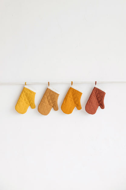 linen oven mitt