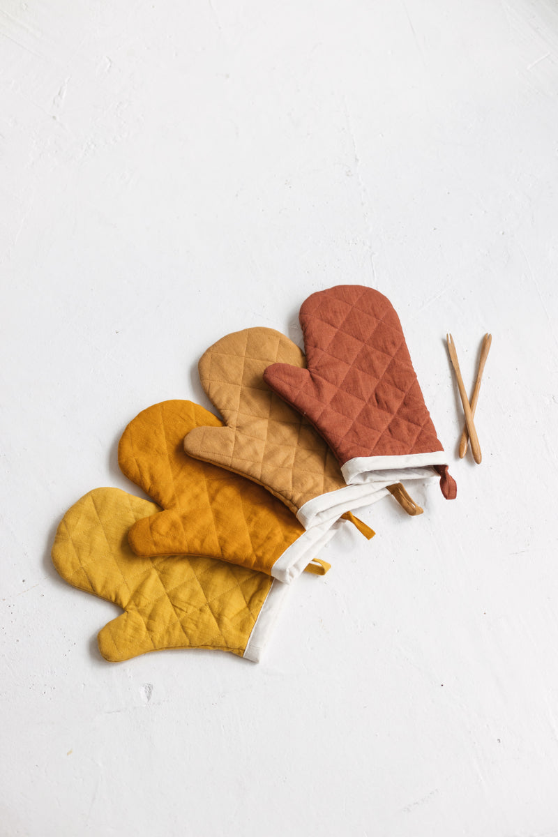 linen oven mitt