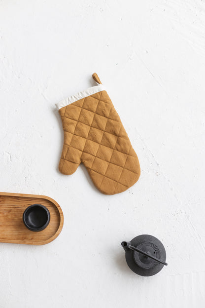 linen oven mitt