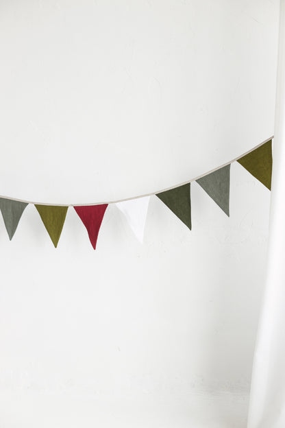 linen Christmas bunting
