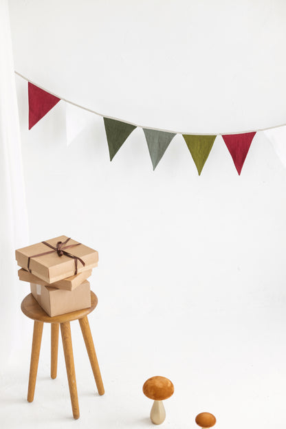 linen Christmas bunting