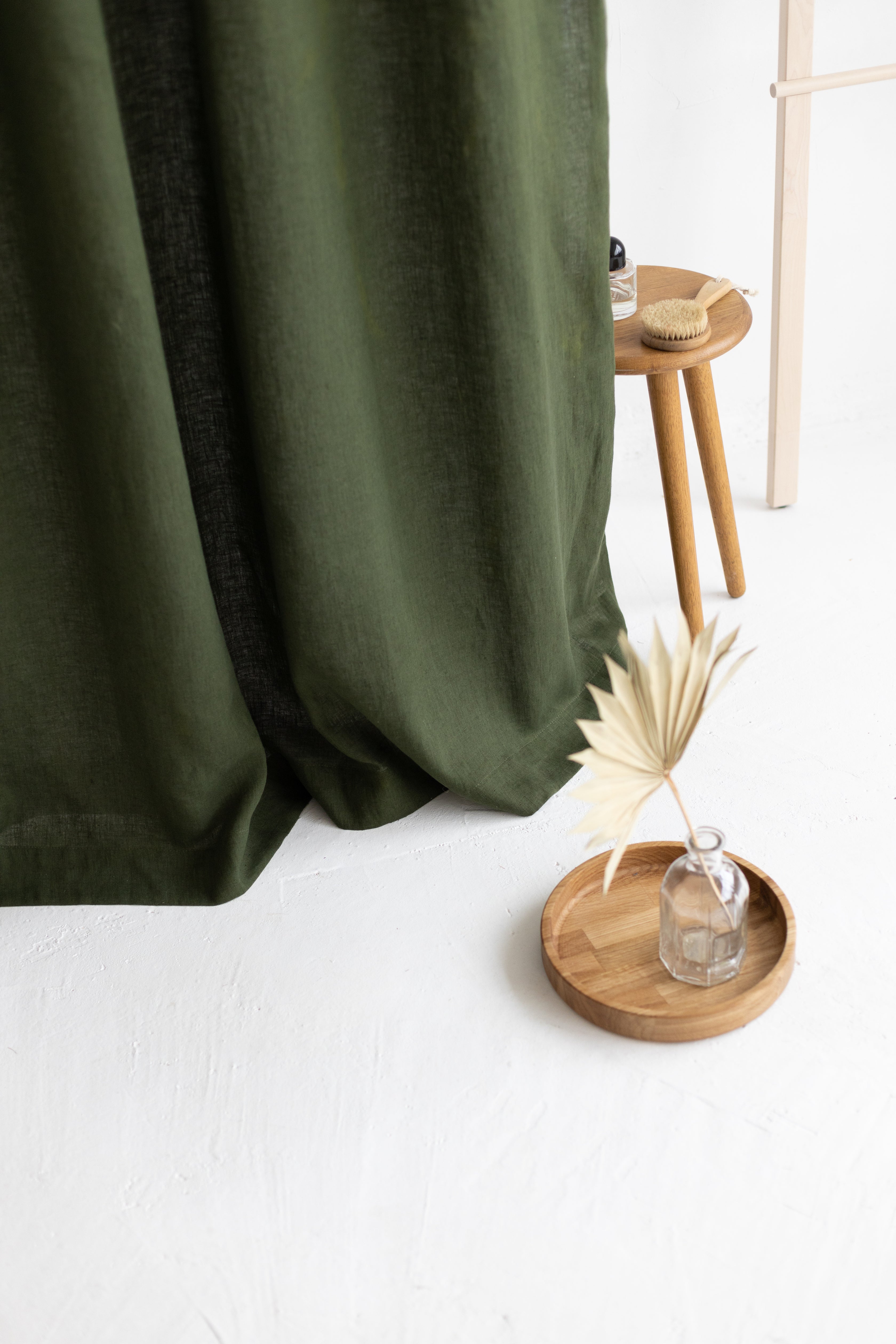 Waterproof Dark Green Linen Shower Curtain 140cm / 55&