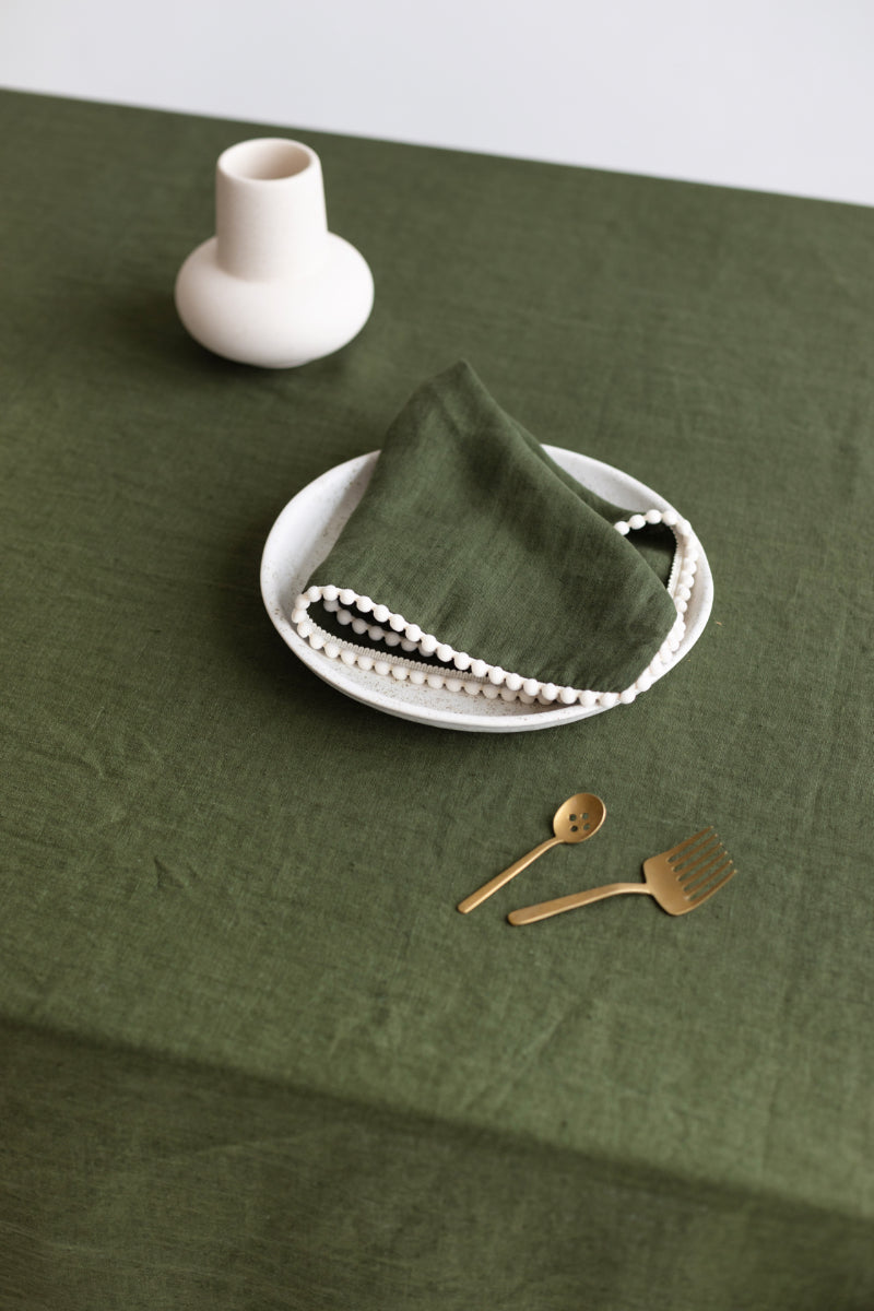 linen pom pom napkin