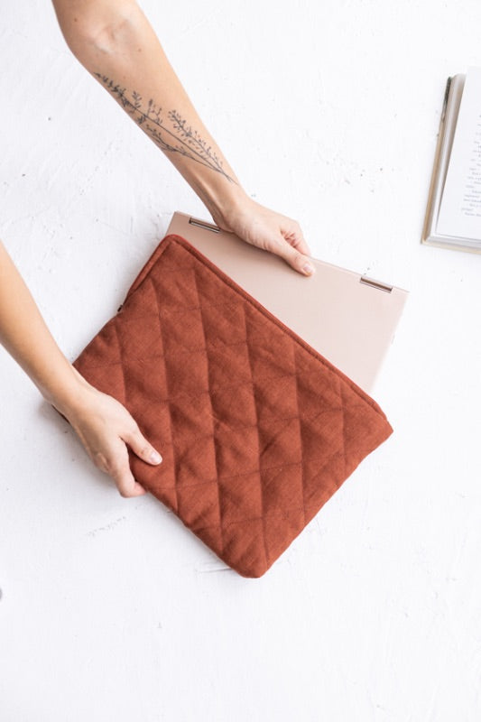 linen laptop case