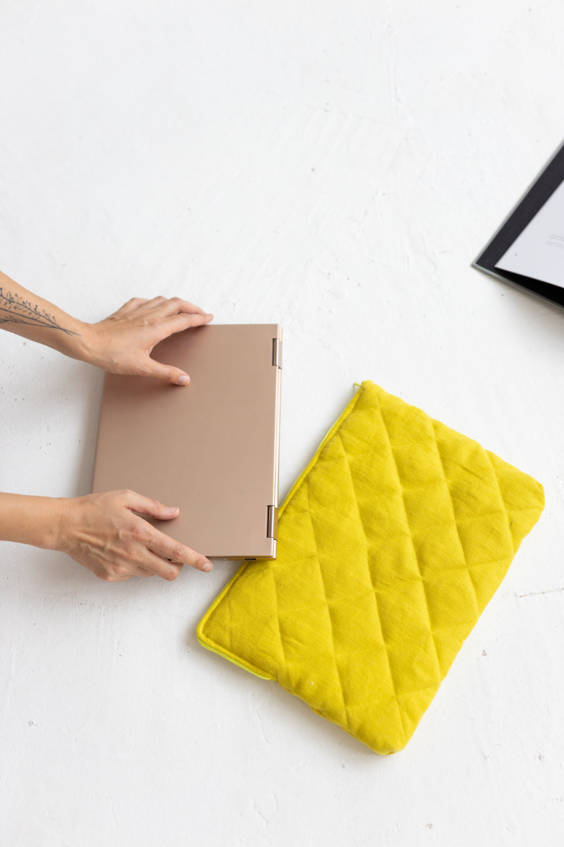 linen computer case