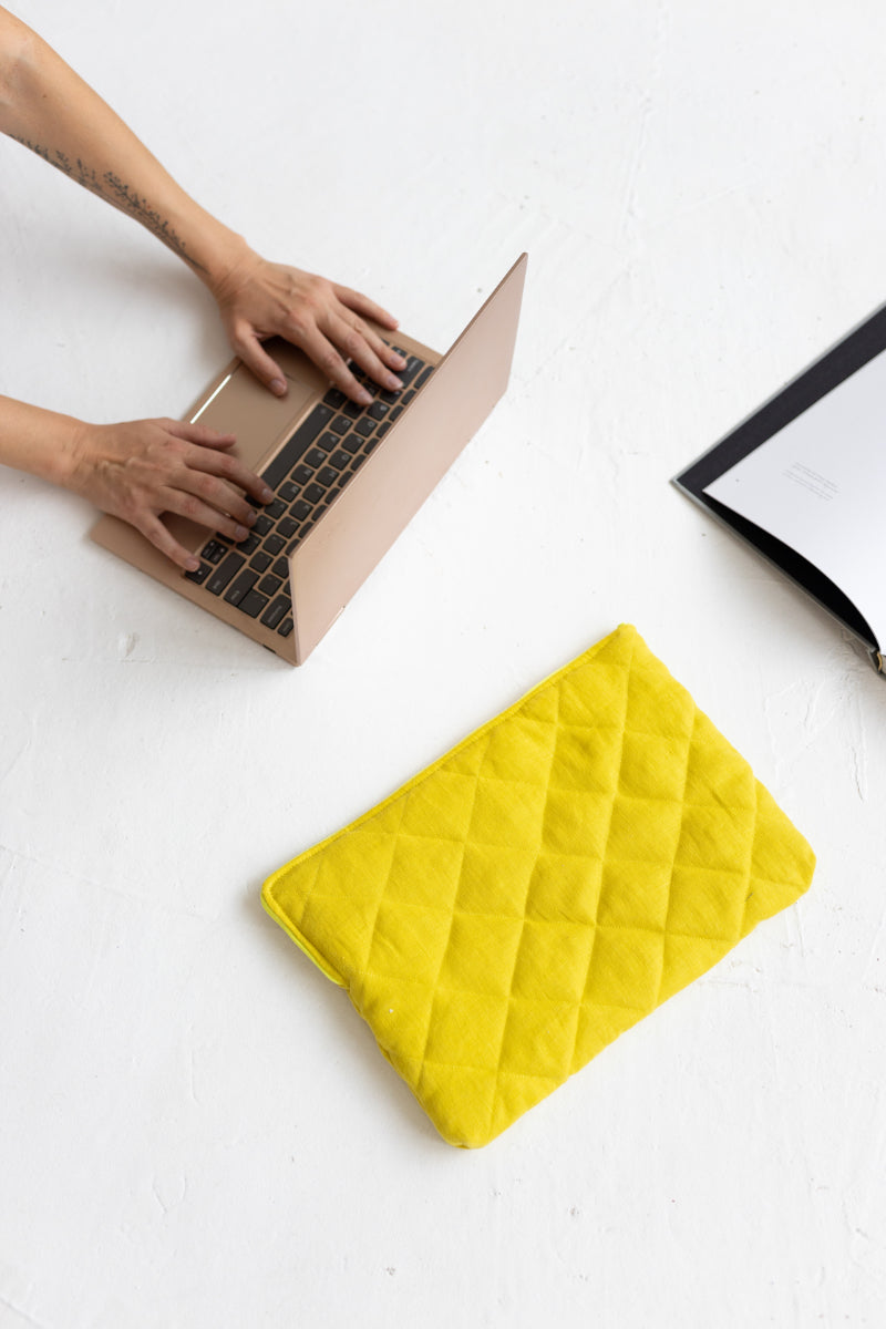 linen computer case