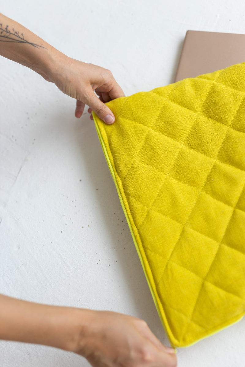 linen computer case
