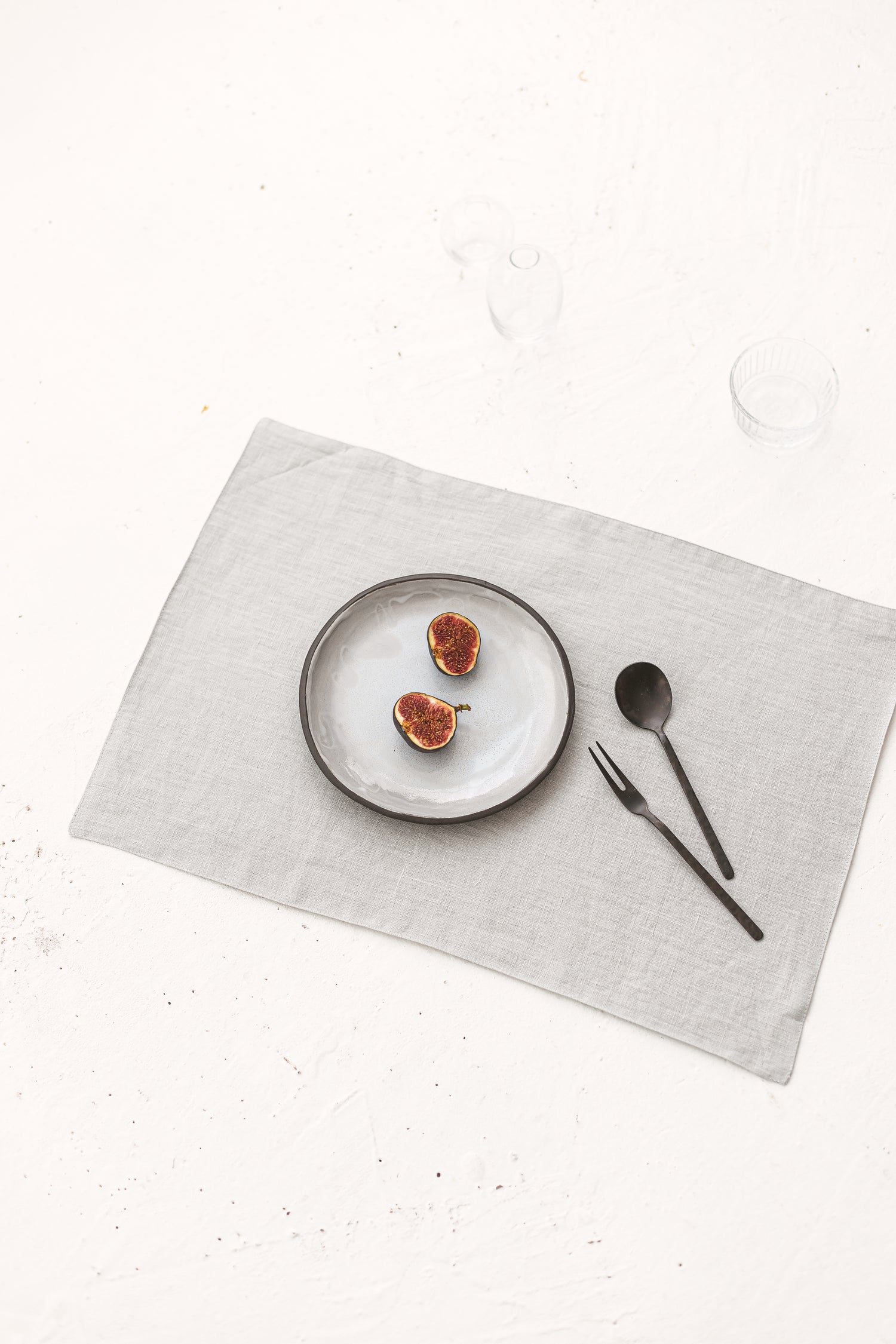 gray linen placemats
