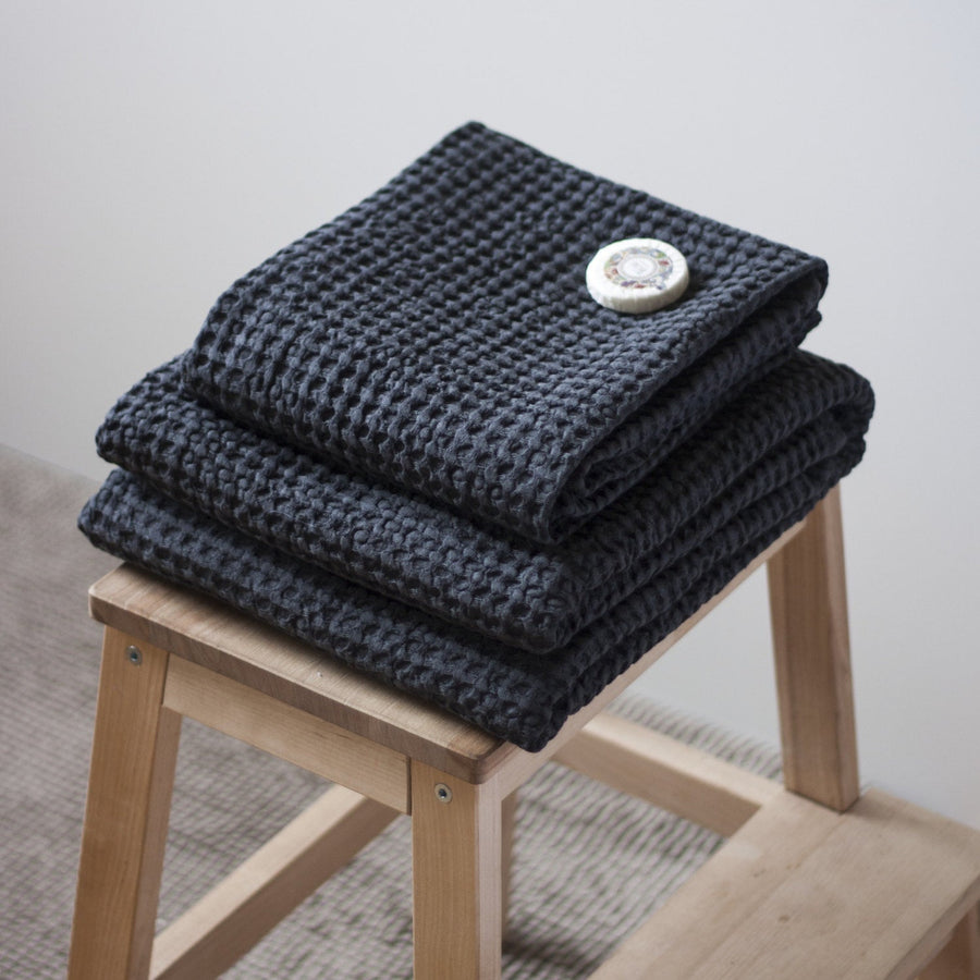 Gray Linen Waffle Bath Towel